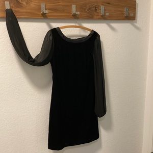 New WHBM black velvet dress
